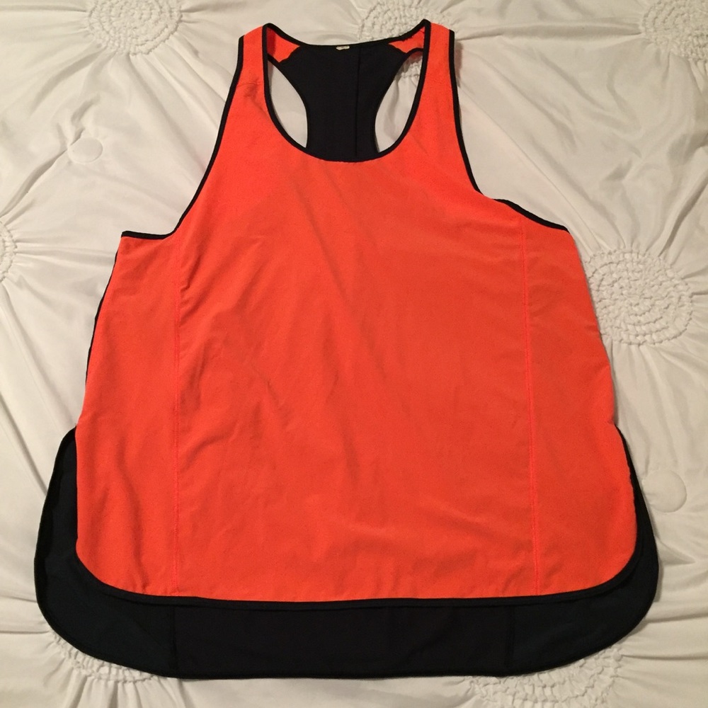 Lululemon pump it up tank in light flare/inkwell